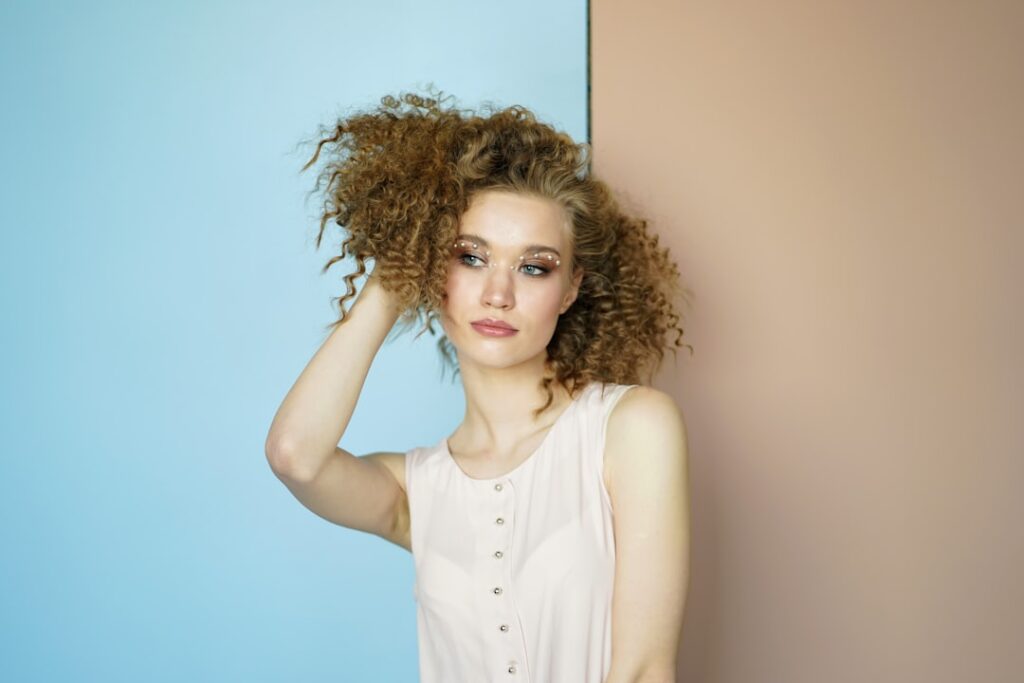 Cum să te îmbraci pentru a impresiona la o întâlnire