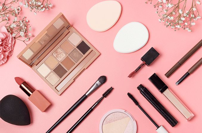 Pensule de machiaj profesionale: Ghid complet pentru alegerea celor mai bune instrumente de make-up