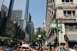 Photo "How to choose your weekend activities in a big city"