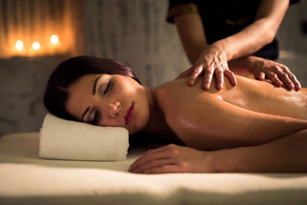Masaj Balinez București – Călătoria ta spre relaxare exotică la Baliss Spa