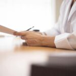 Ce tratamente minim invazive există pentru afecțiunile anorectale