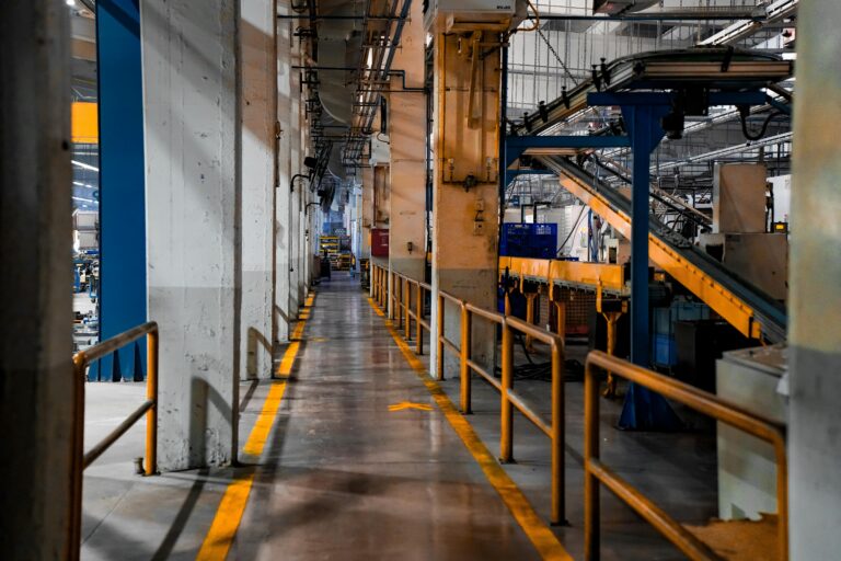 studiu de caz: optimizarea liniei de producție folosind distribuție inteligentă de uleiuri tehnice profesionale